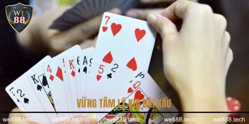 Chiến thuật chơi bài mậu binh - Vững tâm lý khi bài xấu Chiến thuật chơi bài mậu binh - Vững tâm lý khi bài xấu